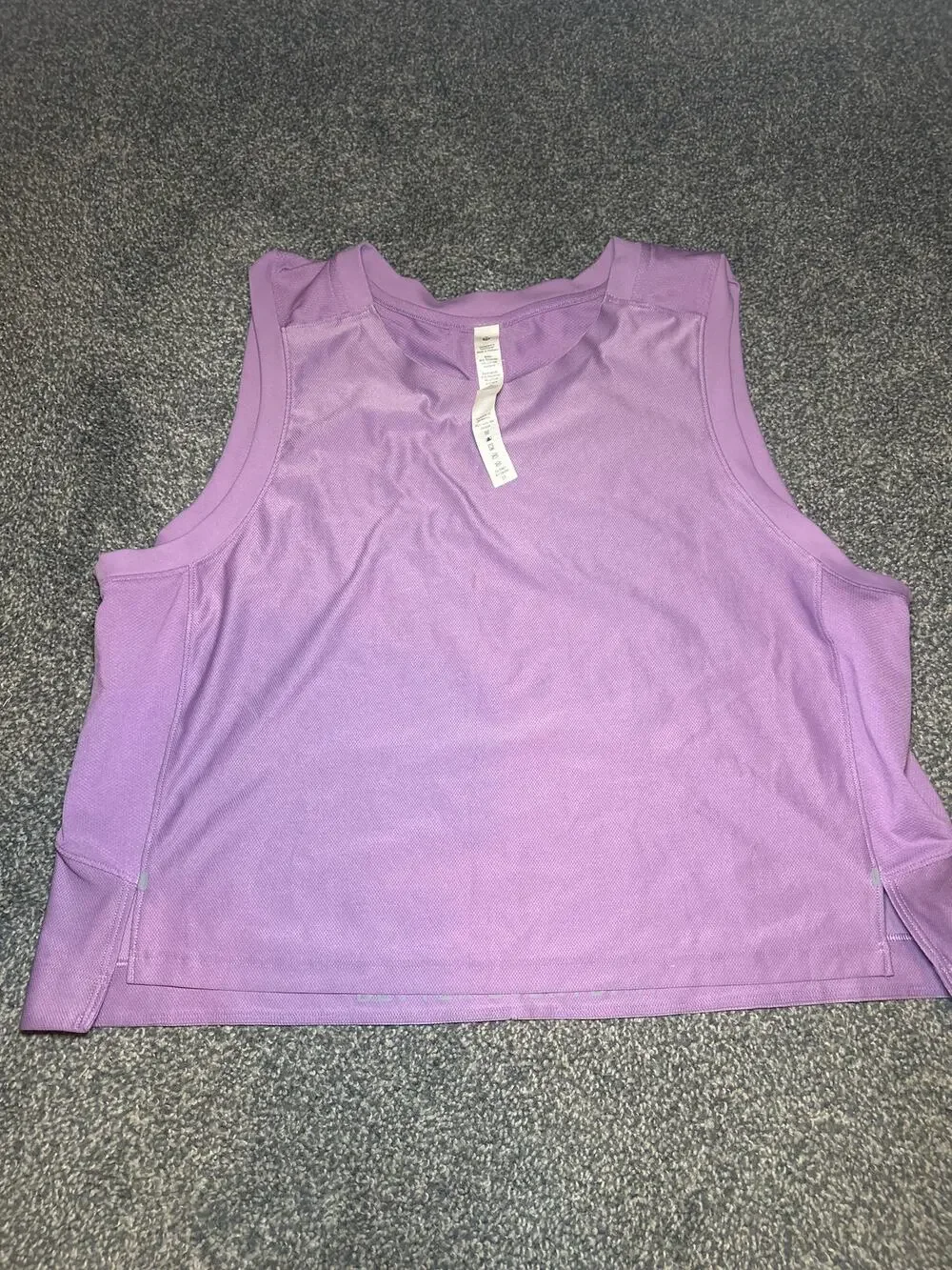 Lululemon Purple Mesh Back Cropped Train Tank Top Yoga Daily Better Everyday 8